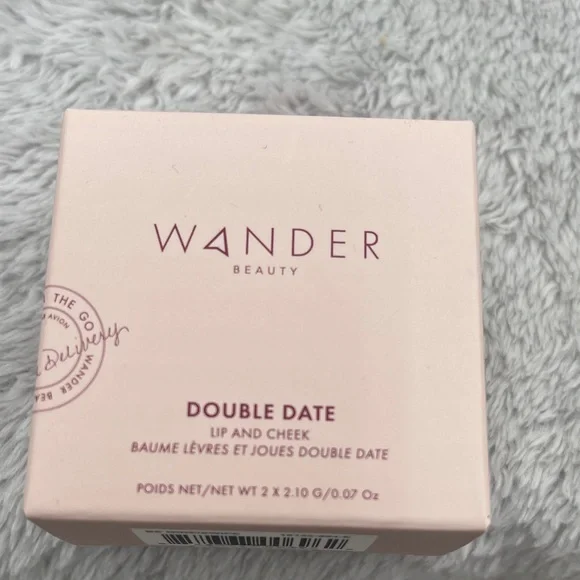 Wander Beauty Double Date Lip and Cheek in Red and Cream - Picture 5 of 8